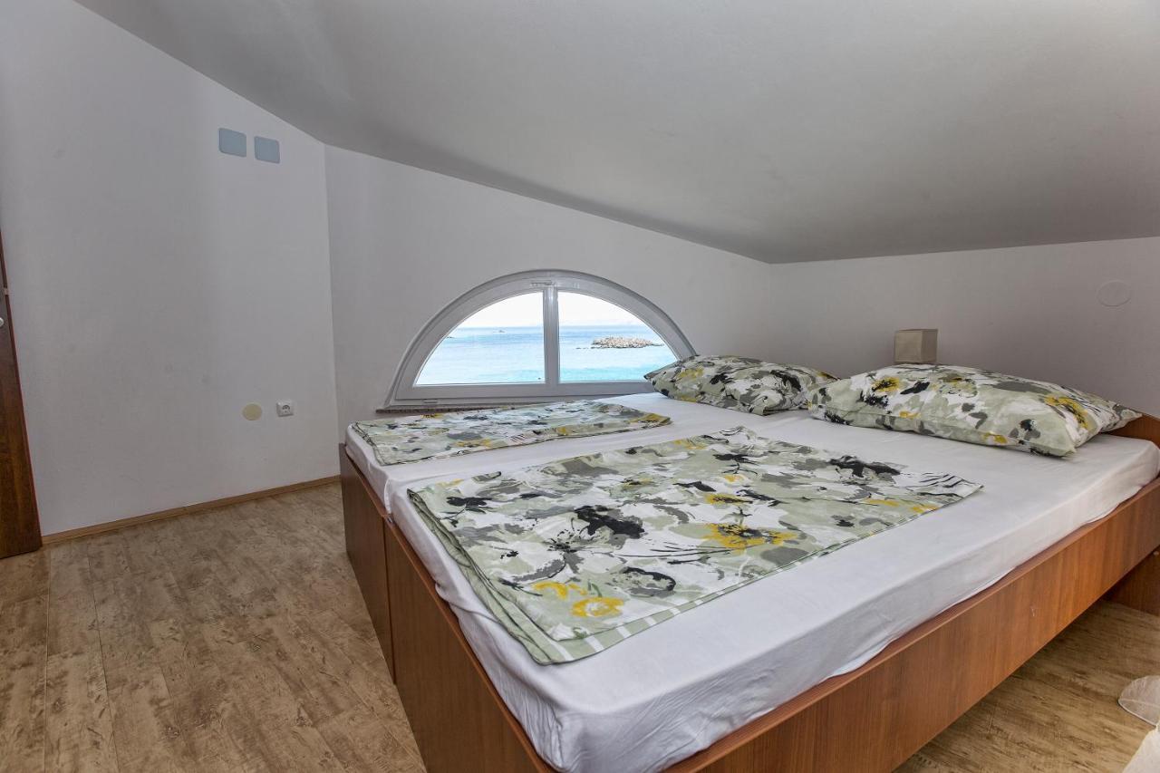 Ferienhaus Elena Karlobag Ngoại thất bức ảnh
